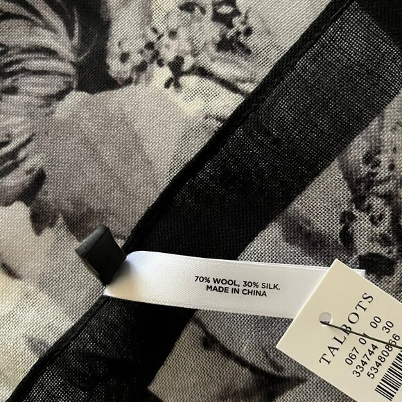 Talbots NWT Quince Floral Silk and Wool Blend Scarf - Picture 5 of 6